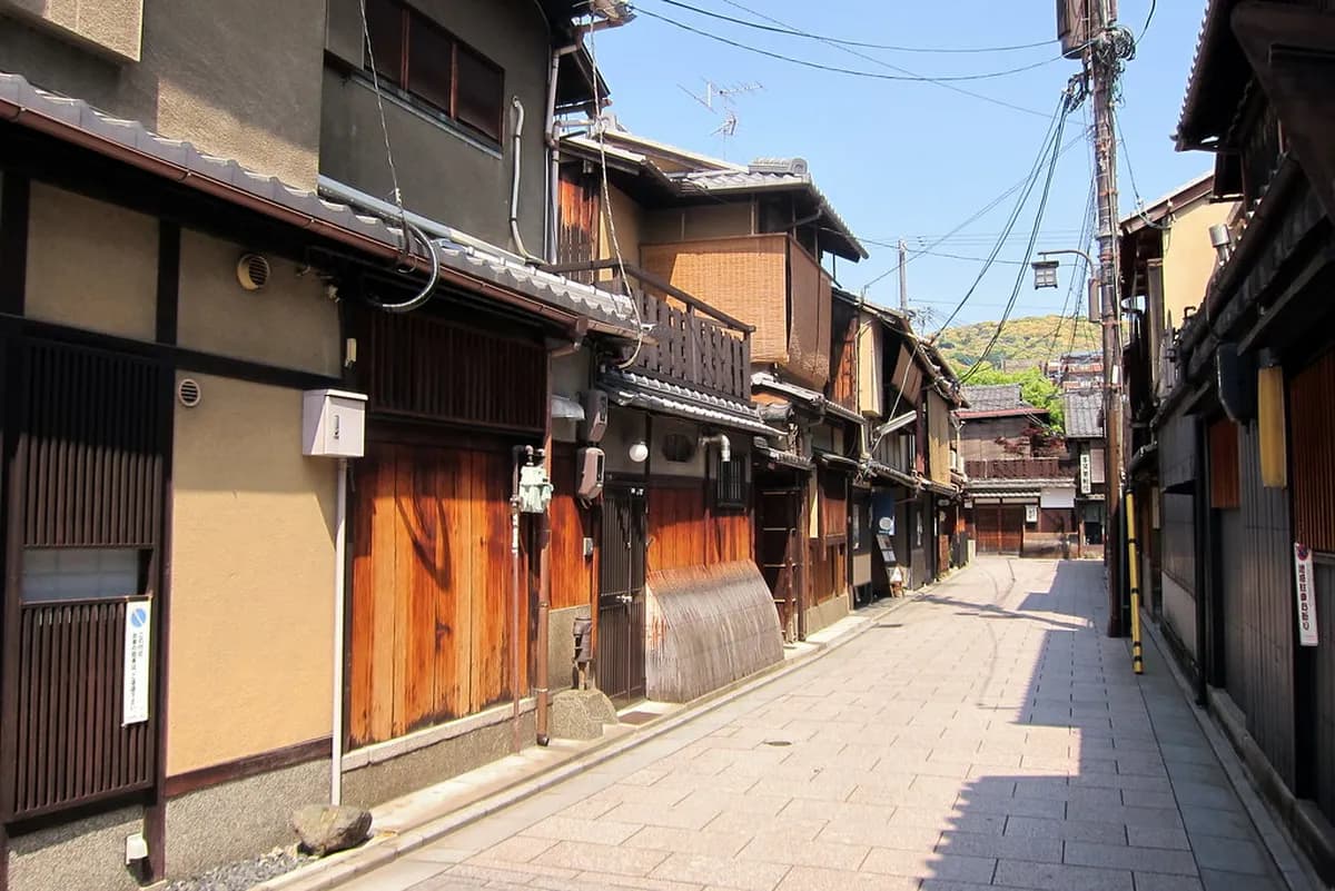 9 Best Areas to Stay in Kyoto Travel Guide (2026)
