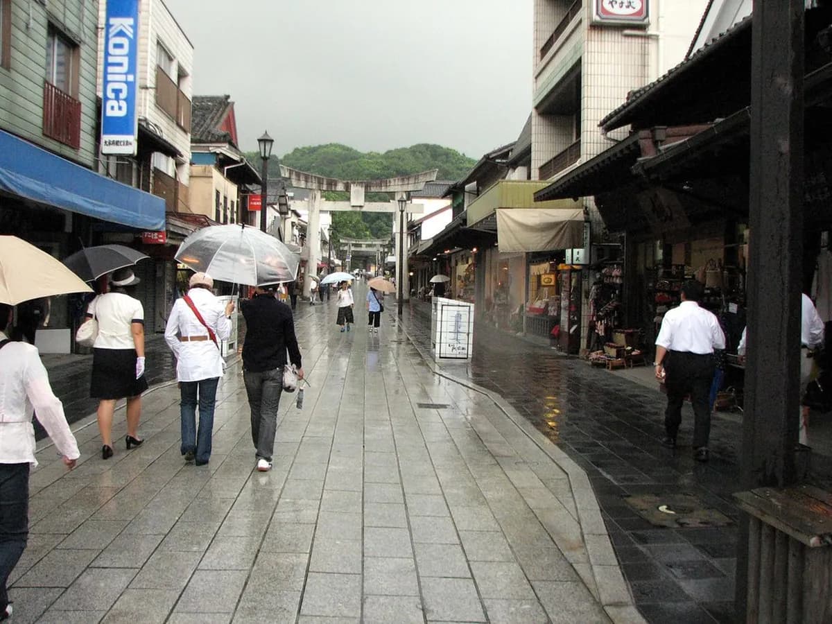 Dazaifu Shopping Street: 8 Essential Things to Do and Eat