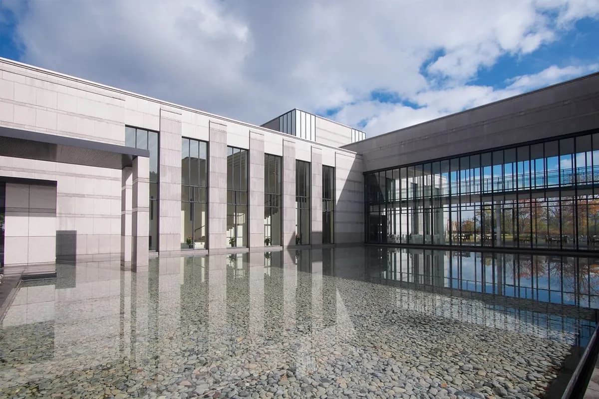 Hida Takayama Museum Of Art Visitor Guide Travel Guide