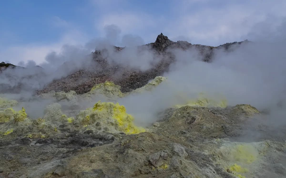 6 Best Hokkaido National Parks: A Complete Travel Guide (2026)