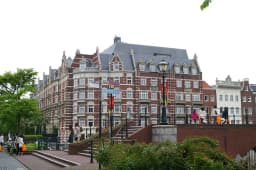 Huis Ten Bosch Theme Park Guide: 10 Essential Planning Tips