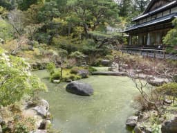 Isuien Garden Visitor Guide: 10 Essential Tips & Highlights
