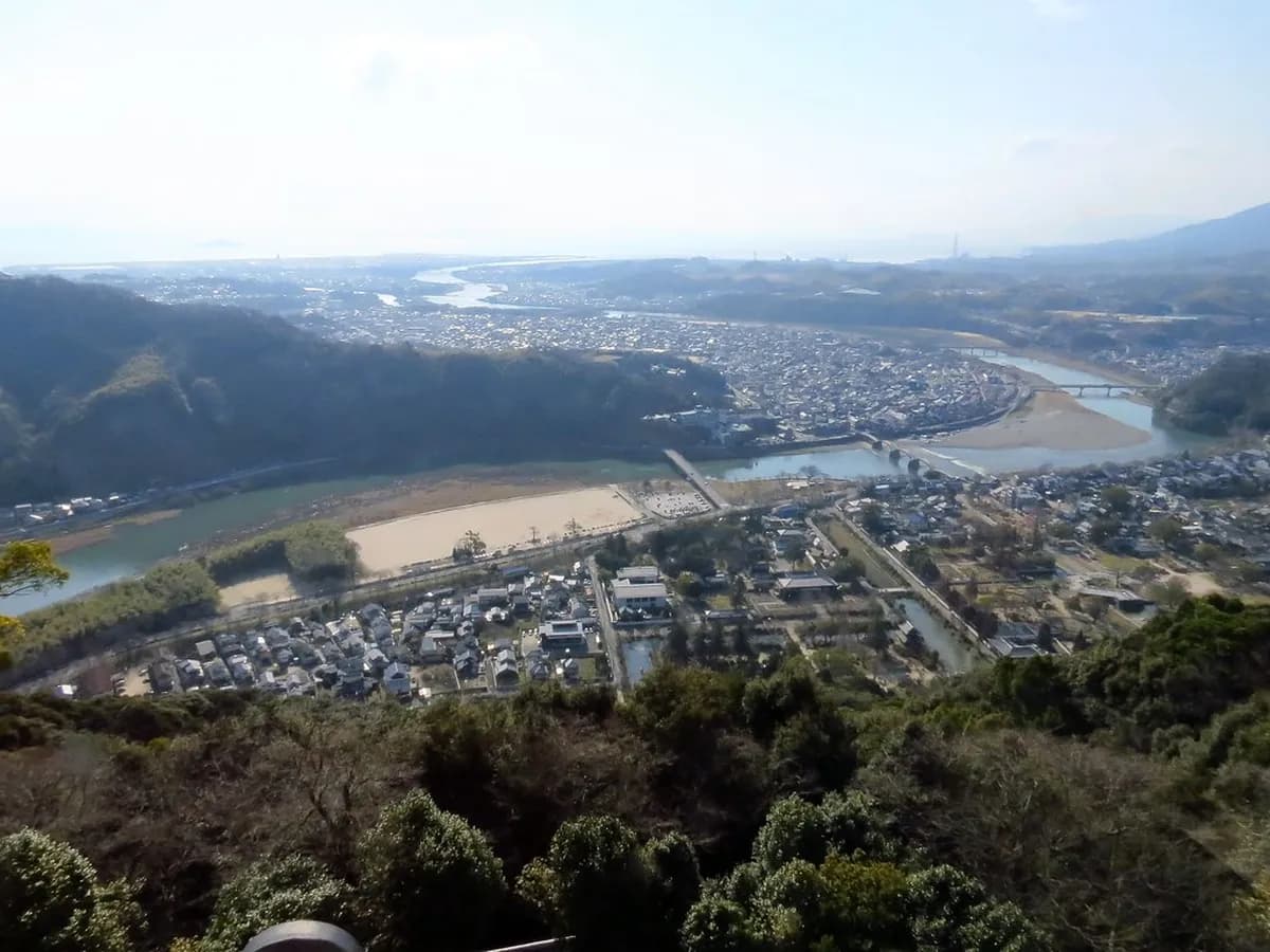 Iwakuni Castle Visitor Guide: 9 Essential Things to Know