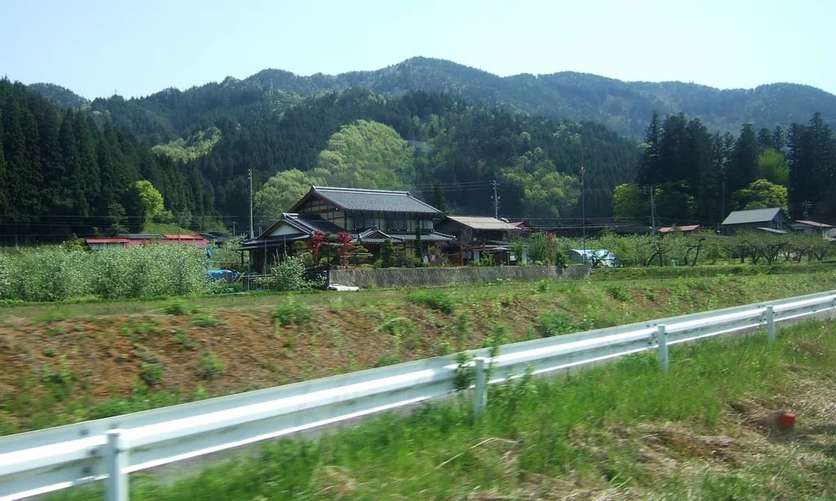 Kanazawa to Takayama Bus and Train Guide: 10 Best Travel Tips