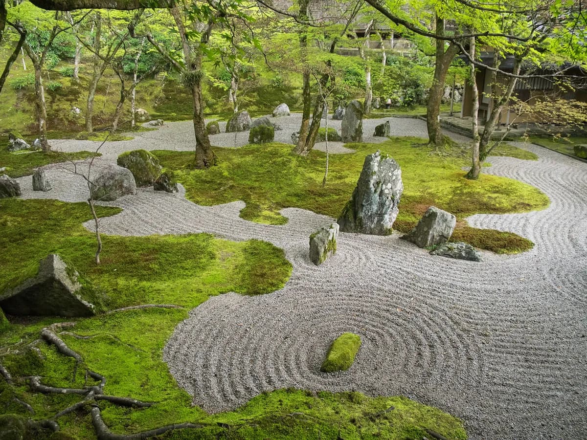 Kanzeonji Temple Dazaifu Travel Guide