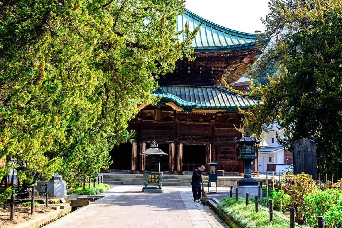 Kenchoji Temple Kamakura Travel Guide