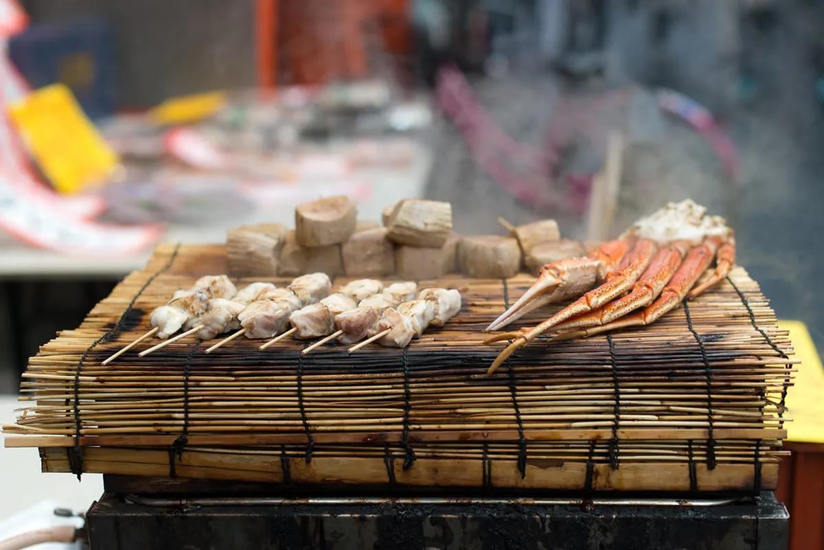 Kuromon Ichiba Market Visitor Guide: 10 Things to Know