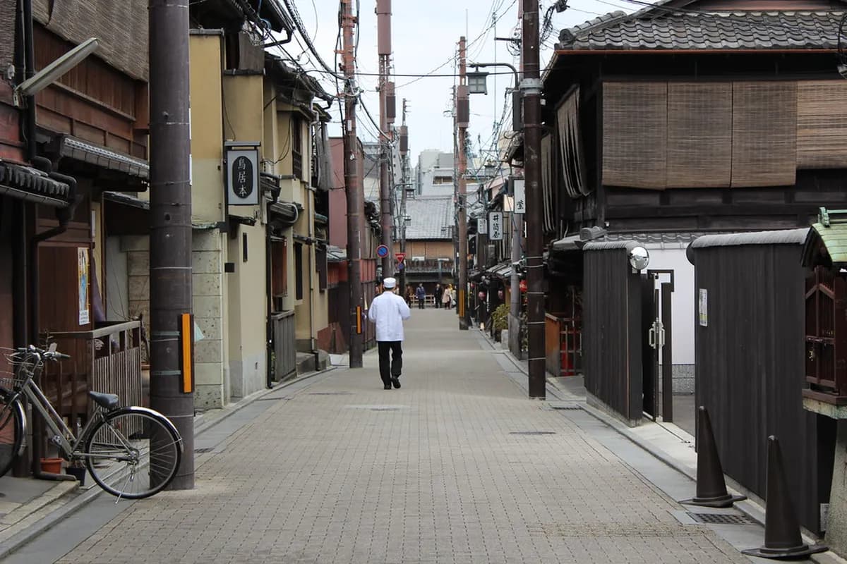 10 Best Kyoto Neighborhoods to Stay: 2026 Area Guide