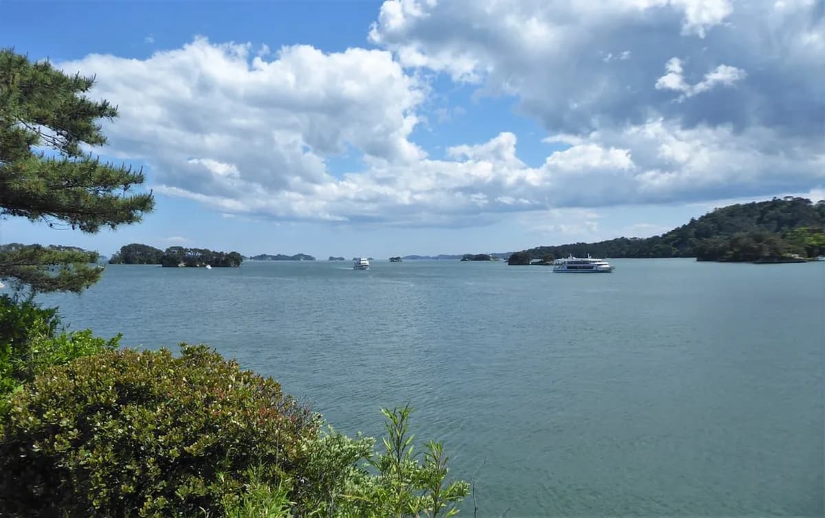 Matsushima Bay Visitor Guide: Scenic Views, Temples & Travel Tips