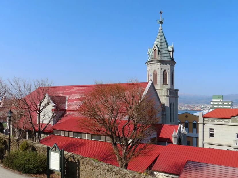 Motomachi Visitor Guide: 7 Essential Tips for Your Trip