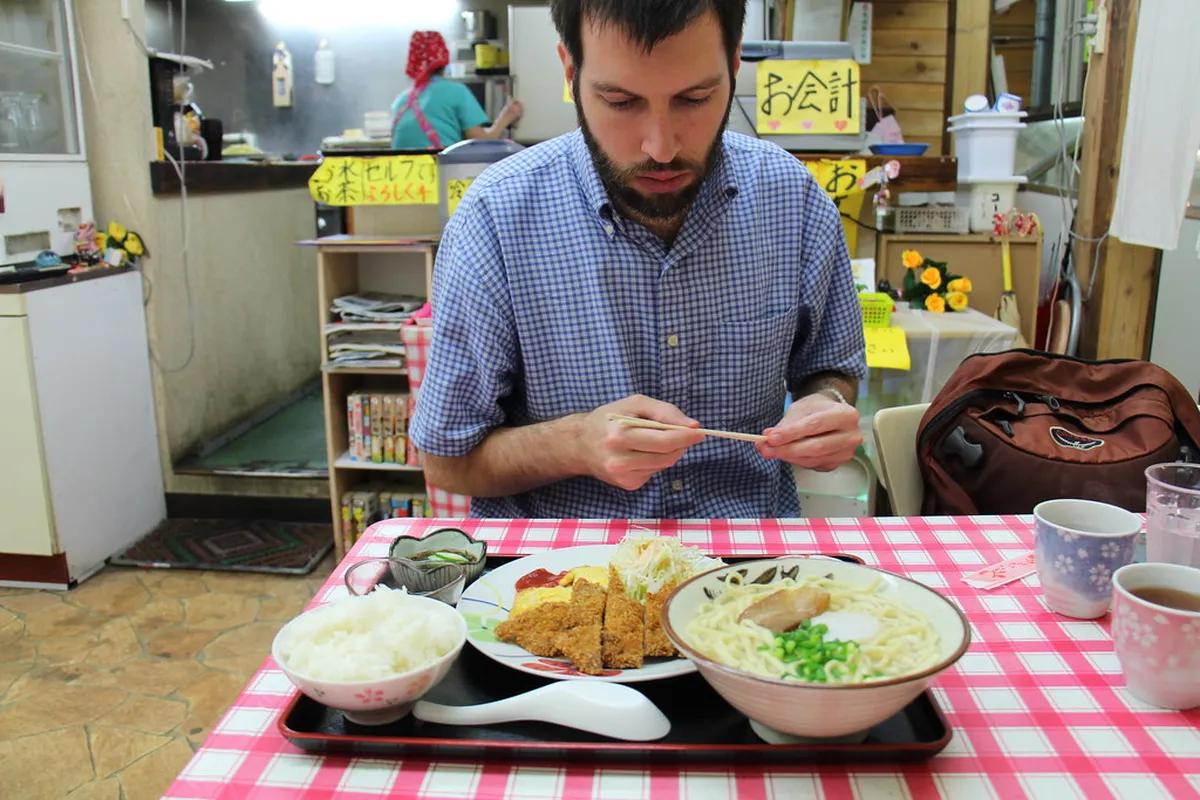 Naha Food Guide: 10 Best Dishes and Dining Experiences (2026)