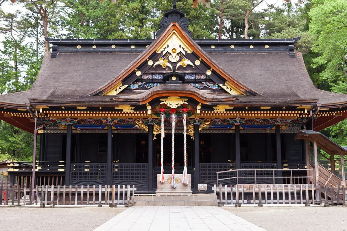 Osaki Hachimangu Shrine Visitor Guide Travel Guide