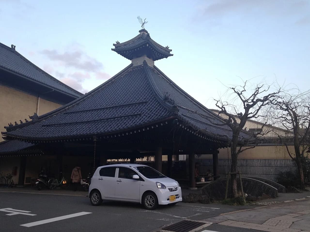 Satono-yu Visitor Guide: Kinosaki's Largest Spa Bathhouse by the Station (2026)
