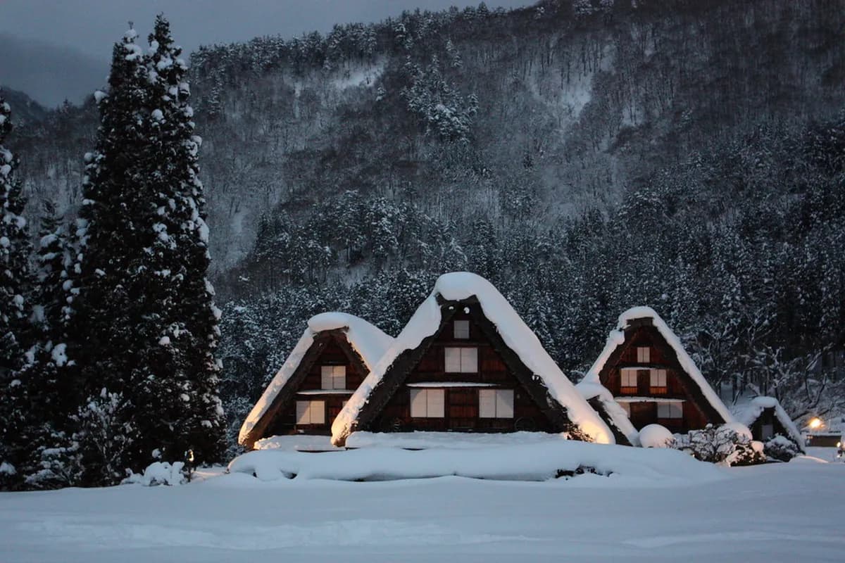 8 Things to Know for Shirakawa-go Winter Light Up 2026-2027