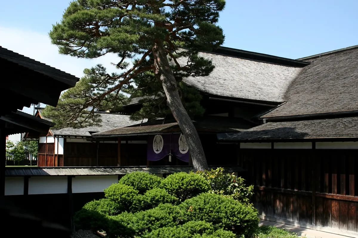 Takayama Jinya Visitor Guide: 10 Essential Planning Tips