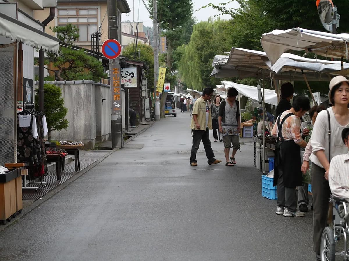 10 Essential Things to Know About Takayama Morning Markets