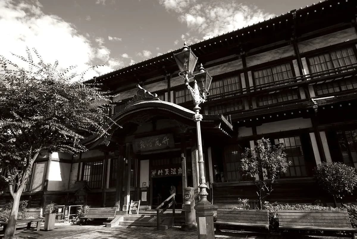Takegawara Onsen Visitor Guide: 10 Essential Tips