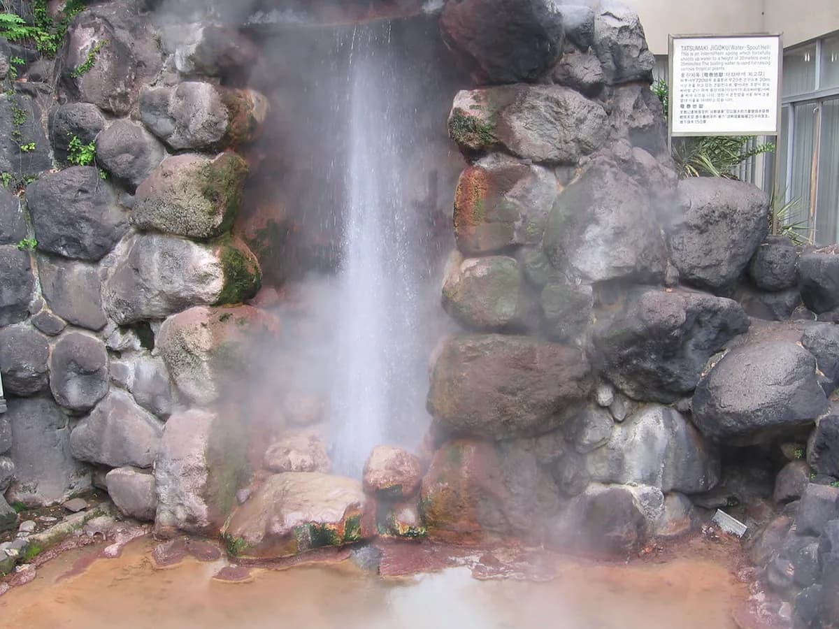 Tatsumaki Jigoku (Spout Hell) Visitor Guide: 10 Tips