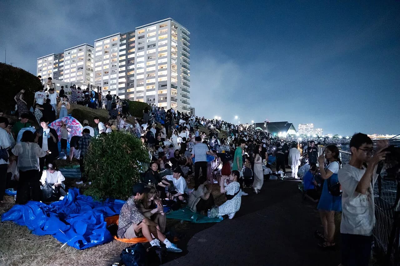 Tokyo Fireworks Festivals 2026: Dates, Best Spots & Viewing Guide