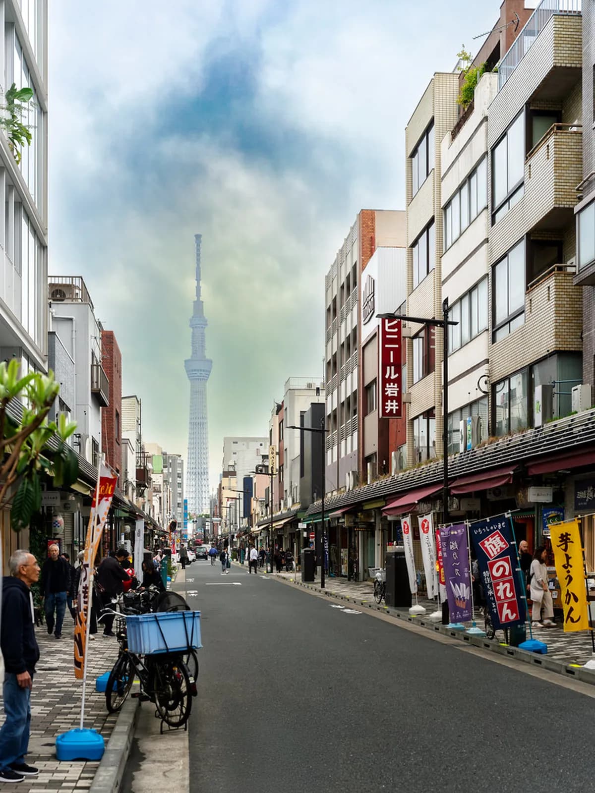 Tokyo Neighborhoods Guide: 16 Best Districts to Visit (2026)