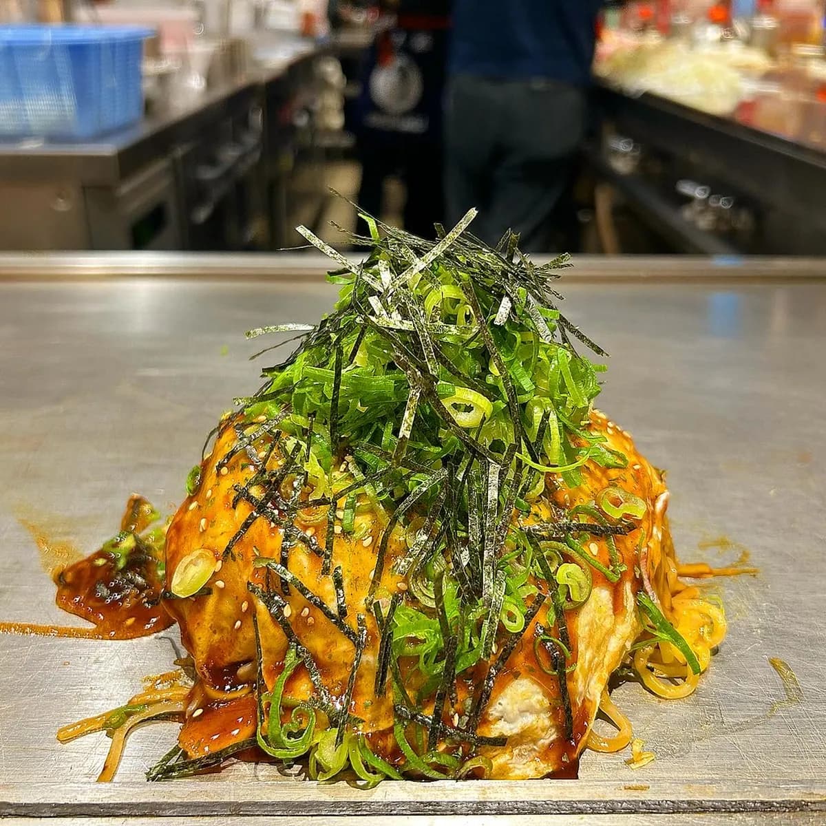 8 Best Local Foods and Where to Eat Them in Hiroshima (2026)
