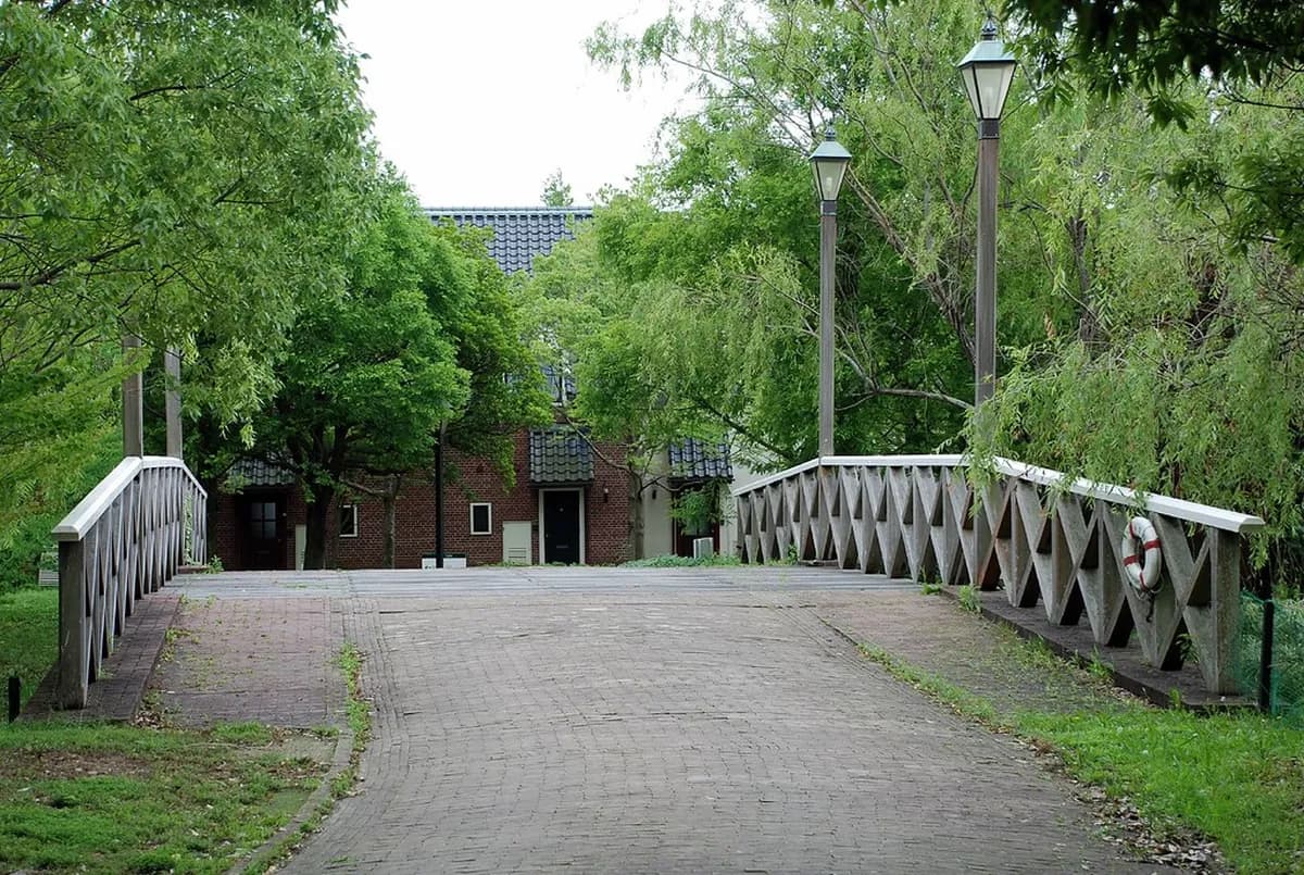 10 Best Neighborhoods Where to Stay in Fukuoka (2026)