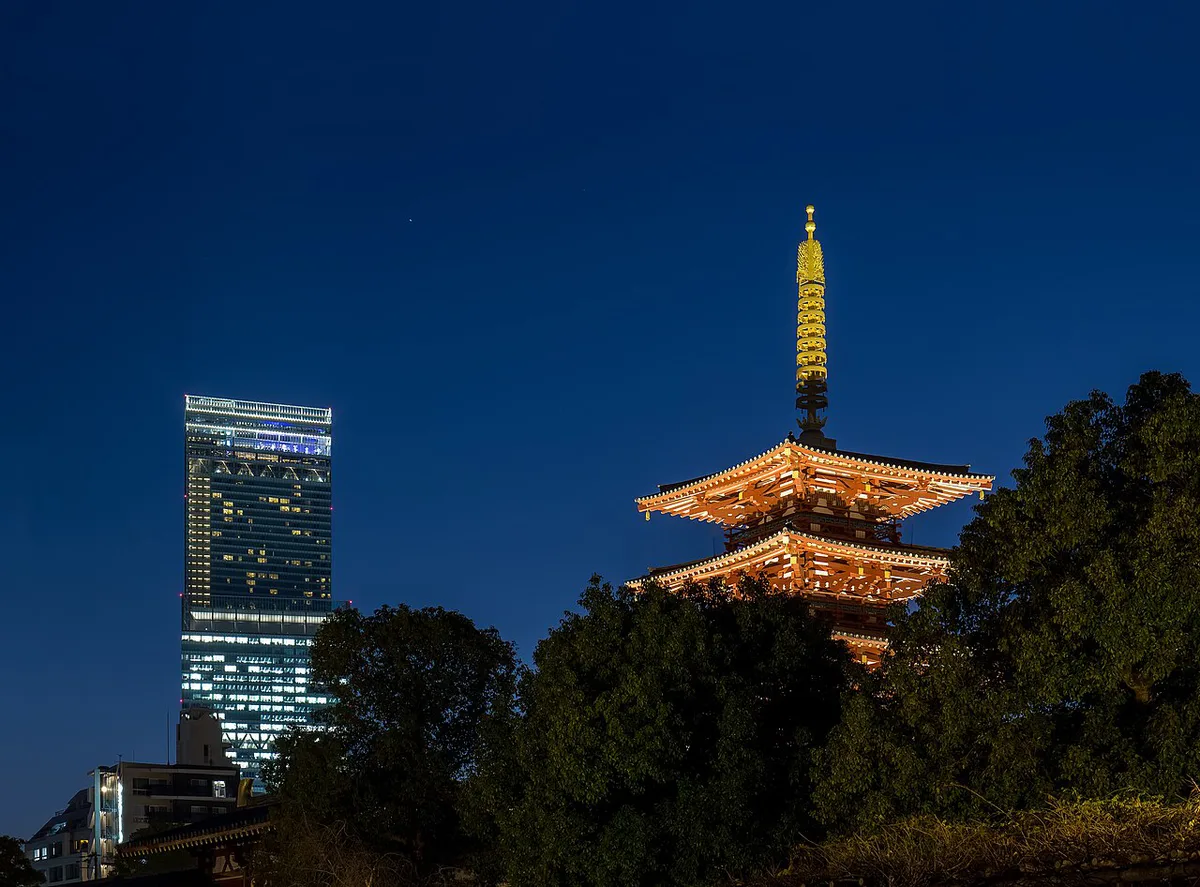 View over Osaka from the Harukas 300 observatory, Japan — 2