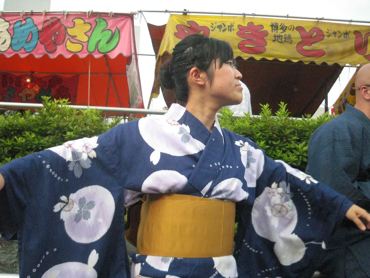 What Exactly Is Awa Odori? — a scene in Tokushima