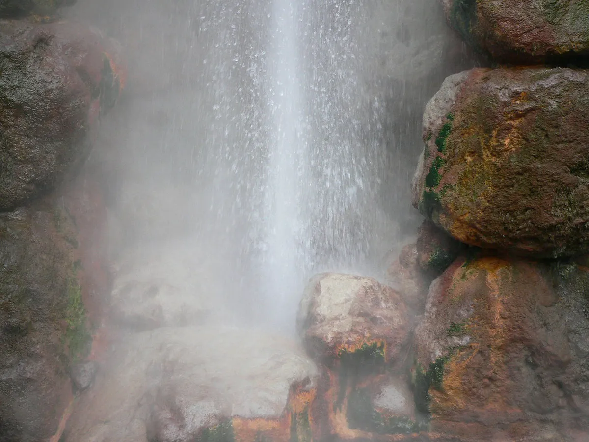 Tatsumaki Jigoku geyser erupting at Beppu's Shibaseki district, Japan — the only performing geyser among the Seven Hells, erupting every 30 to 40 minutes