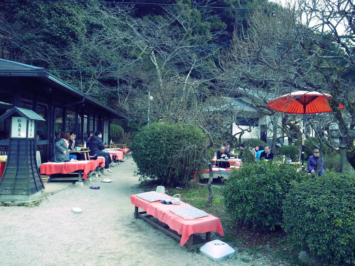 8 Best Cafes in Dazaifu, From Kengo Kuma's Starbucks to Backstreet Kissaten