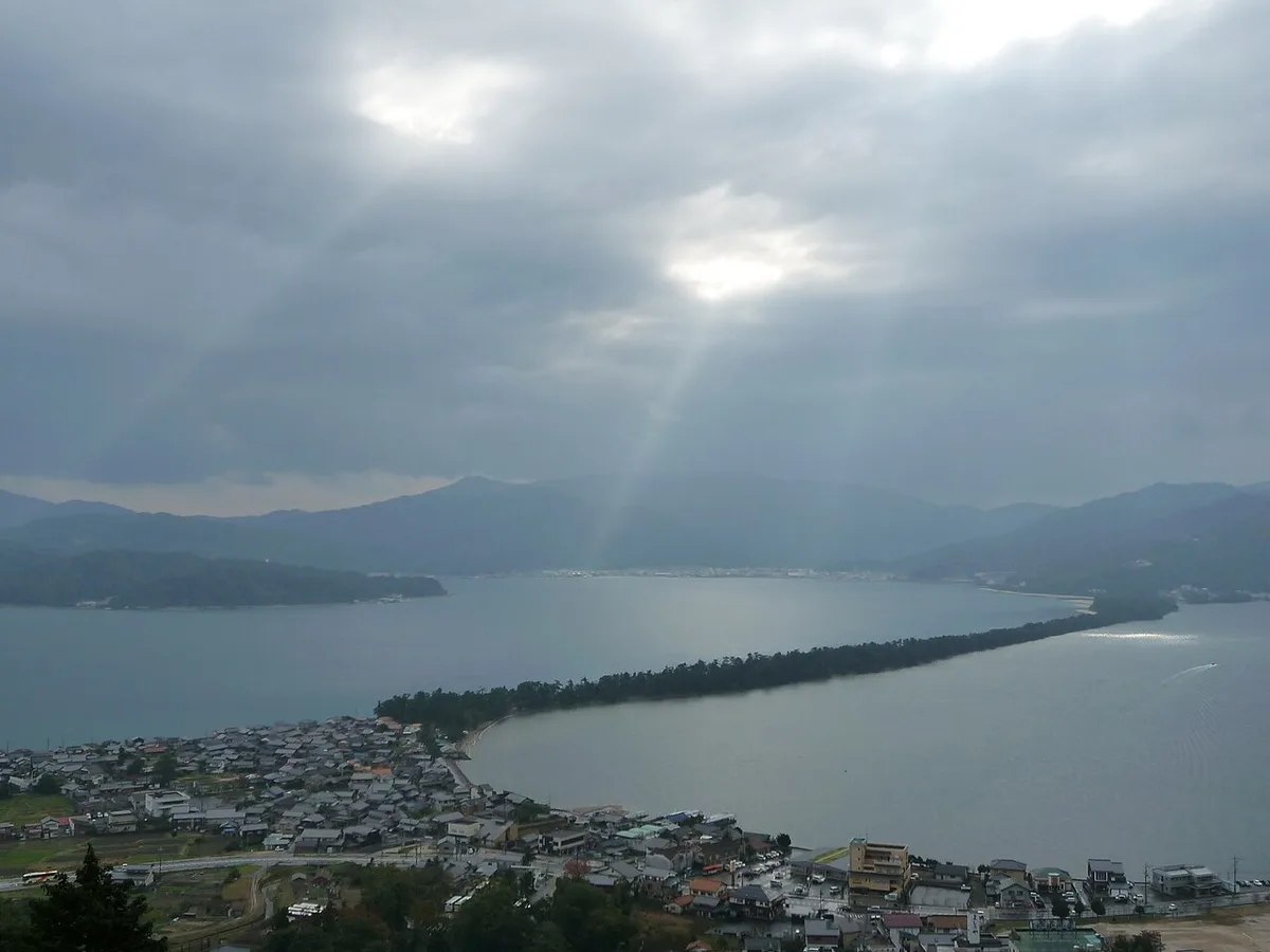 Best time to visit Amanohashidate by season — 1