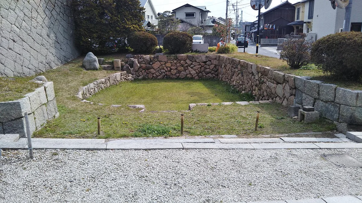 Nagatonokuni Sosha in Chofumoritei — 2