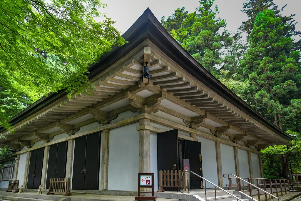 Chuson-ji golden hall Iwate — Hiraizumi, Japan