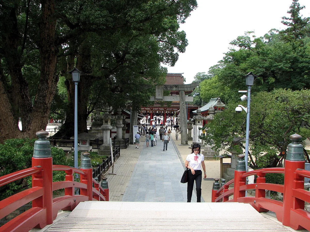 Food stalls along Dazaifu's Omotesando approach to Tenmangu Shrine, Japan — 1