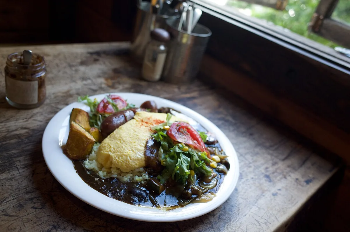 Furano omu-curry, melon, cheese and wine from central Hokkaido, Japan — 1
