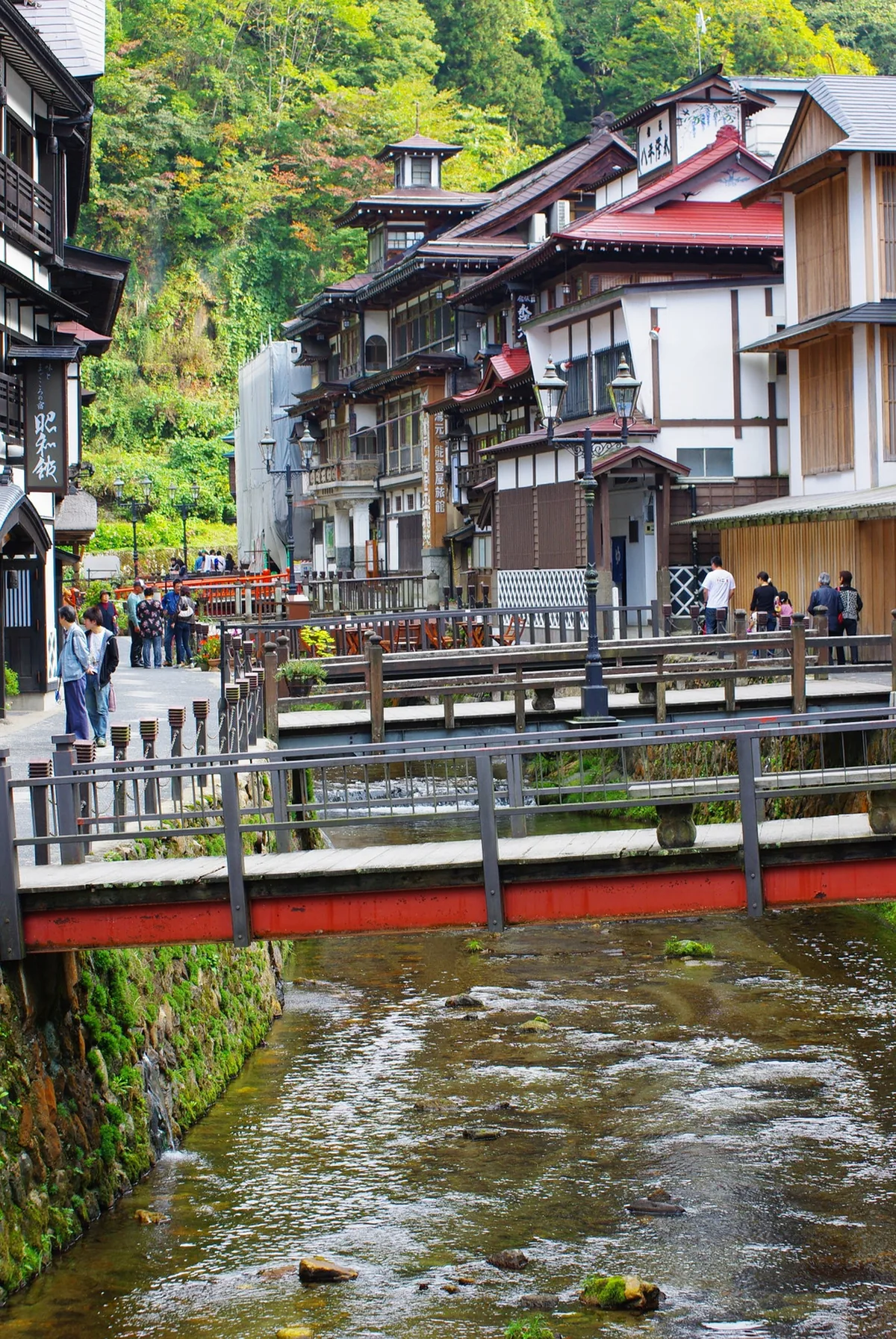 銀山温泉 Ginzan Hot Spring-Former Mine Old Village - panoramio.jpg