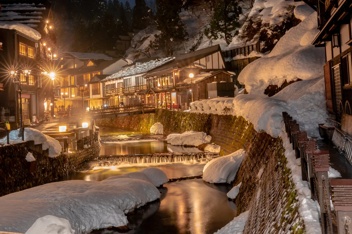 Yamagata-Winter hot spring area (Ginzan Onsen, Obanazawa City)-m.jpg