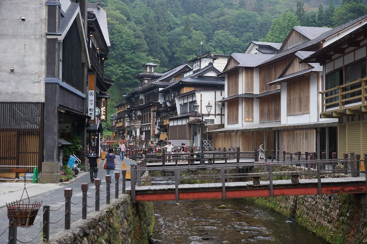 Planning Your Visit: Best Time to Go & Seasonal Highlights in Ginzan Onsen