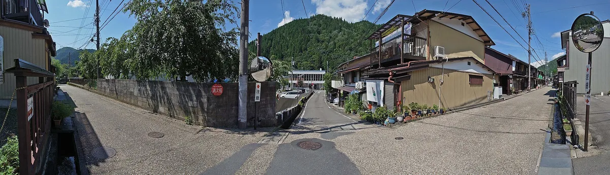 Hachimancho Yanagimachi, Gujo, Gifu Prefecture 501-4214, Japan - panoramio (13).jpg