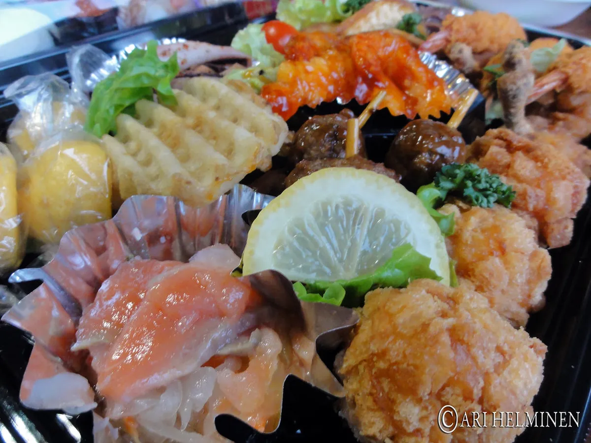 Neighborhoods for Eating: Station, Dotemachi, and Naka-machi in Hirosaki