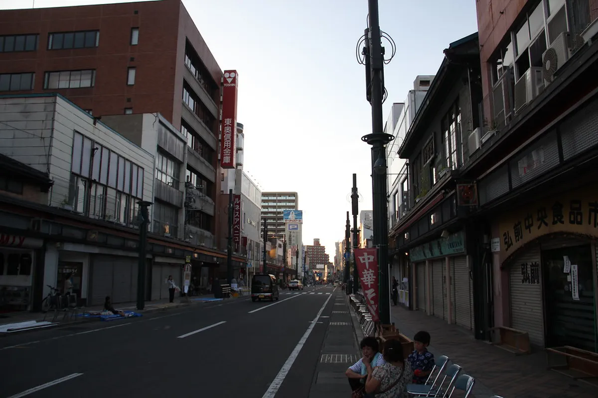 What Is Senbero? Drinking in Hirosaki on a Budget