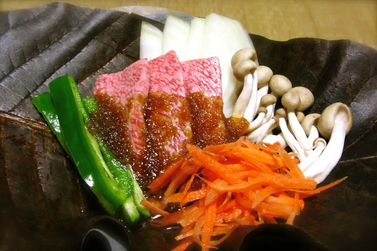 Where to Eat Hoba Miso and Keichan in Shirakawa-go