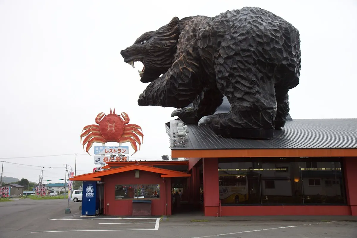 King Crab vs. Snow Crab: Which Should You Order? in Hokkaido