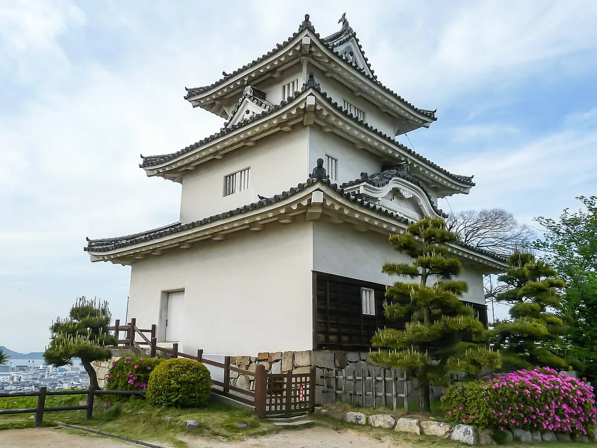 Bone-in fried chicken honetsuki tori dish near Marugame, Japan — 1