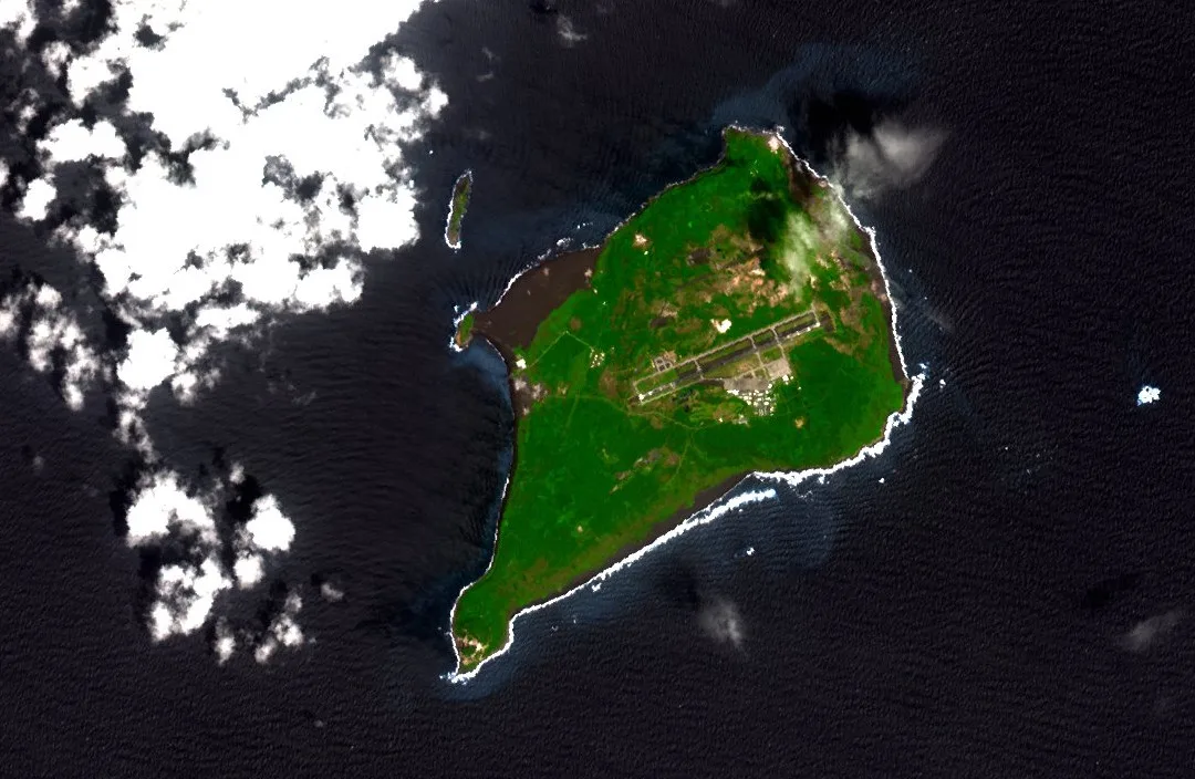 Io-jima ASTER — 1