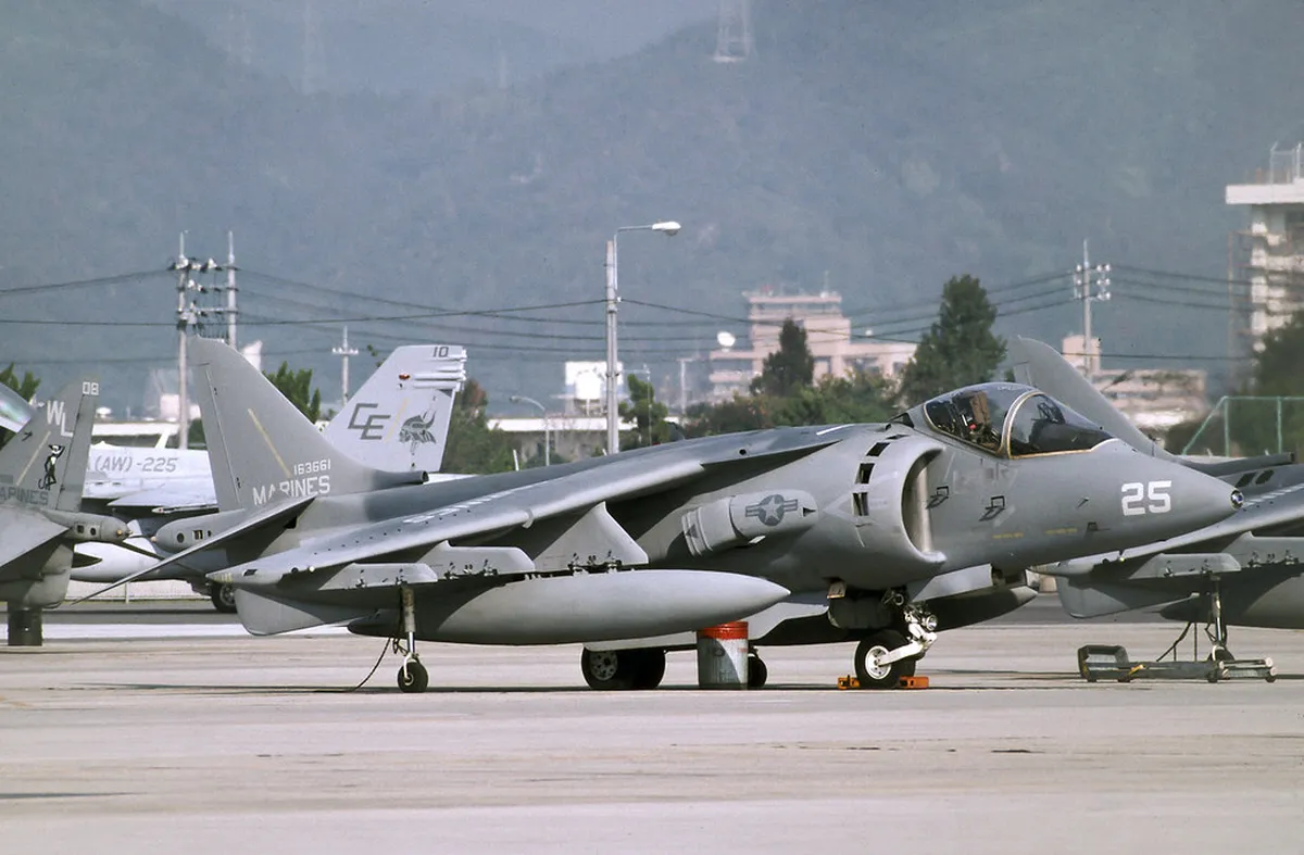 Getting Around Iwakuni — a scene in Iwakuni