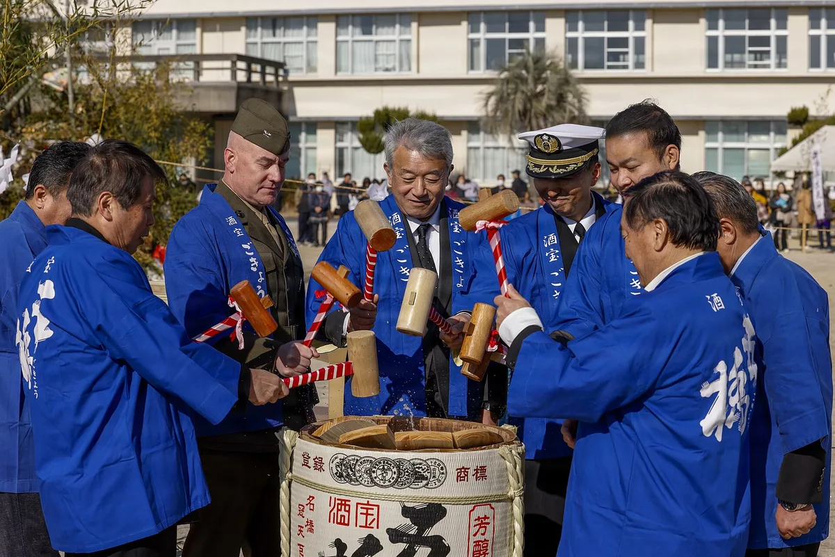 Kawashimo Tondo Bonfire Festival (9485652).jpg
