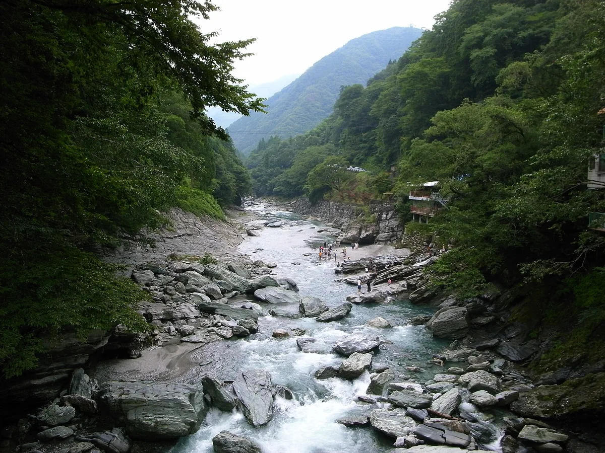 Iya Valley 01.jpg