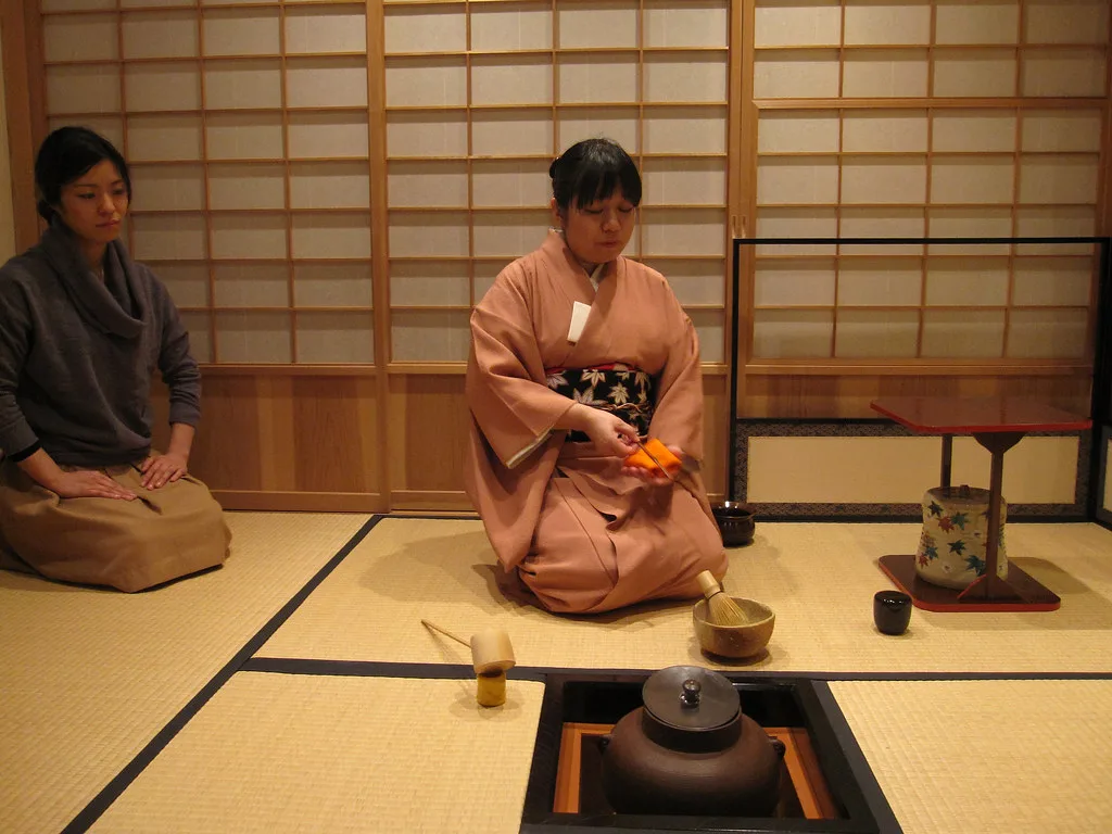 Japanese Etiquette Guide
