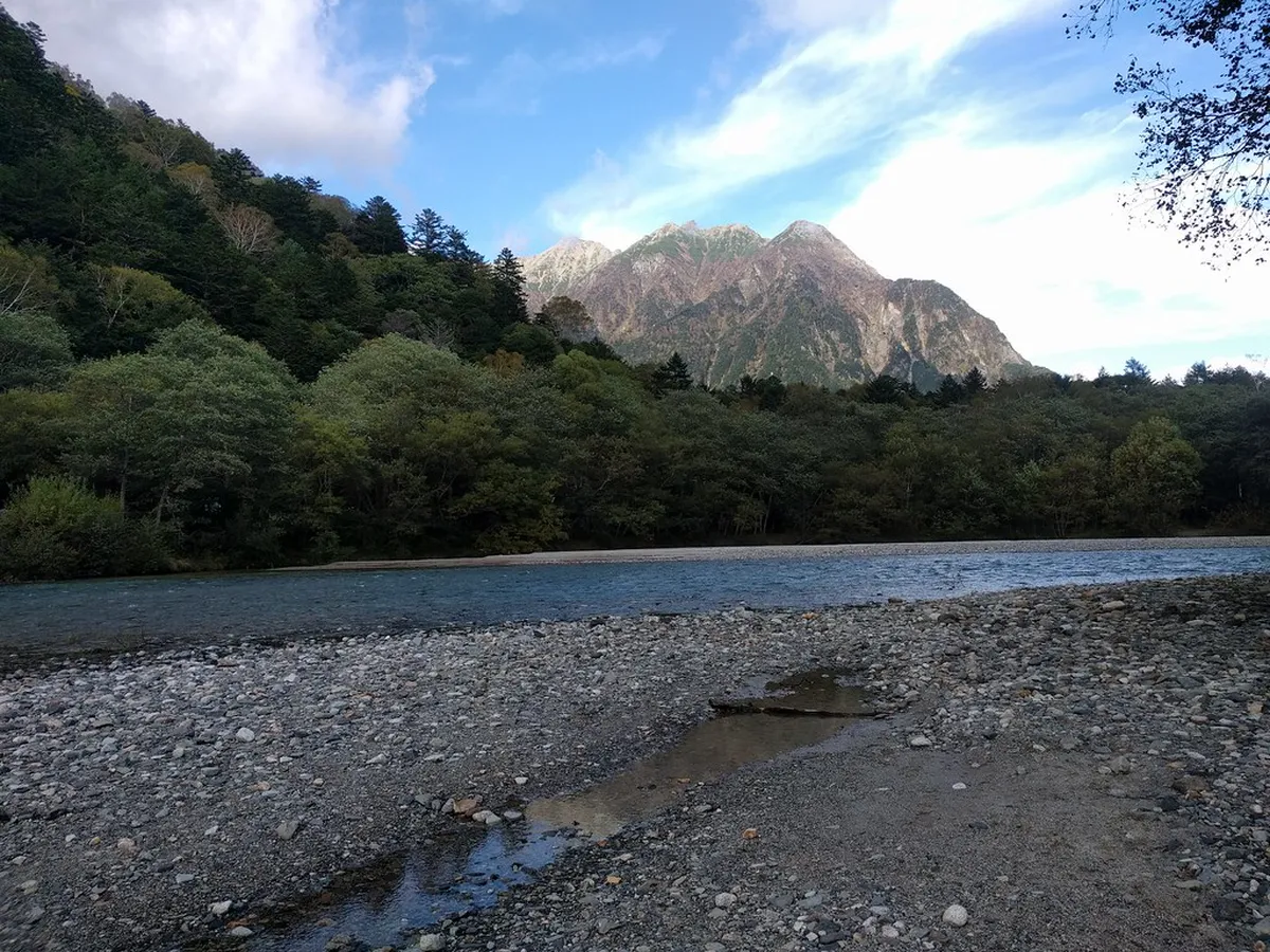 Bento vs Hut Lunch: A Quick Comparison in Kamikochi